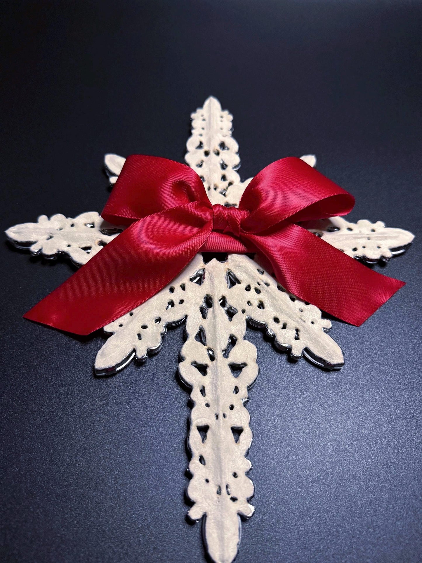 Handmade Crystal Bethlehem Star Tree Topper: Elegant Christmas Decor