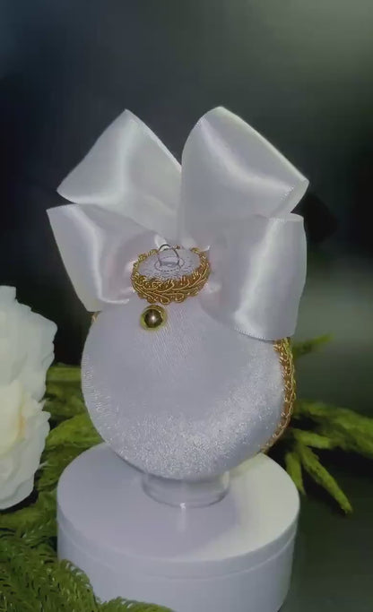 Handmade White Velvet Christmas Ornaments: Luxury Gold Decor